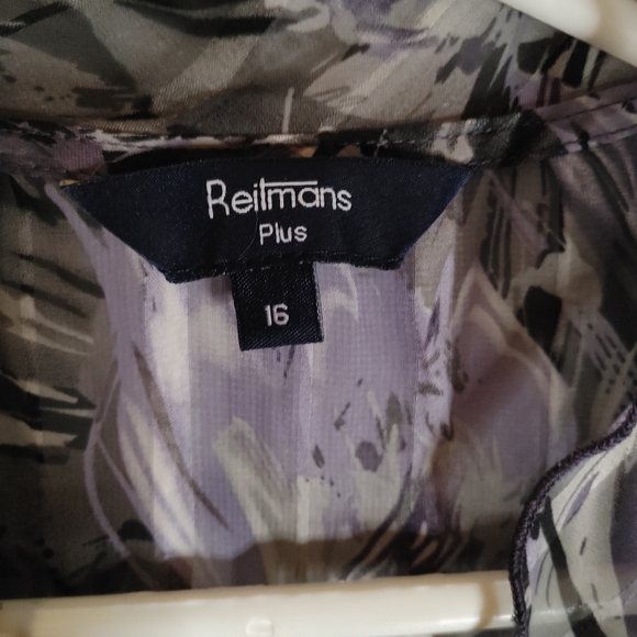 2/$30 Reitmans Pleated Look Sheer blouse - Picture 5 of 8